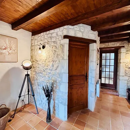 L'envol - Spacieuse Maison Avec Piscine Privative Champagne (Charente-Maritime)