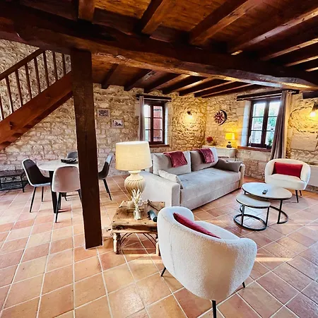 L'envol - Spacieuse Maison Avec Piscine Privative Holiday home Champagne (Charente-Maritime)