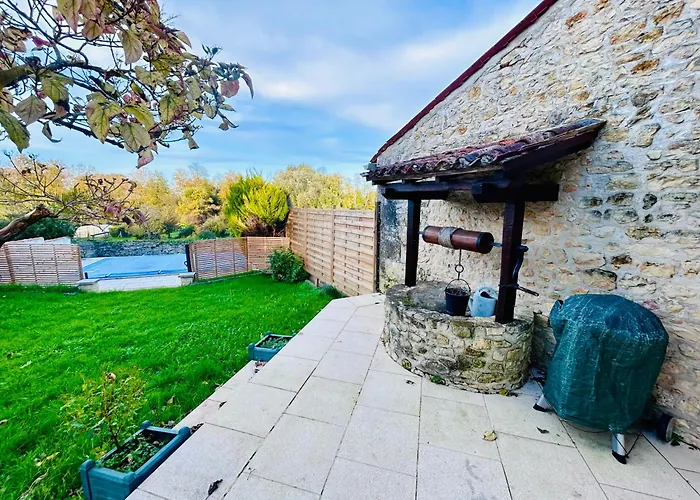 L'envol - Spacieuse Maison Avec Piscine Privative Champagne (Charente-Maritime)