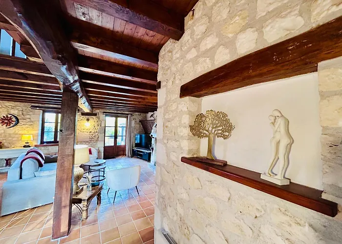 Сasa de vacaciones L'envol - Spacieuse Maison Avec Piscine Privative Champagne (Charente-Maritime)